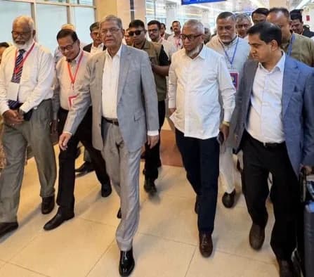 সিলেটে শাহজালাল-শাহপরানের মাজার জিয়ারত করলেন রাষ্ট্রপতি